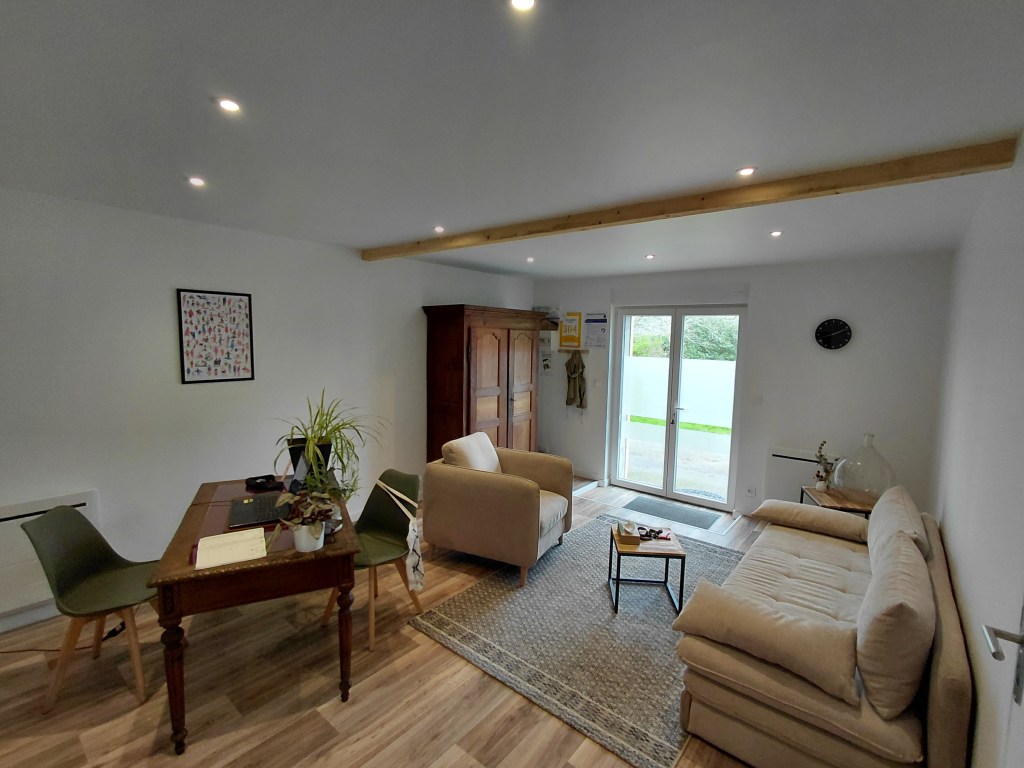 Photo intérieur du bureau de Clohars-Carnoët